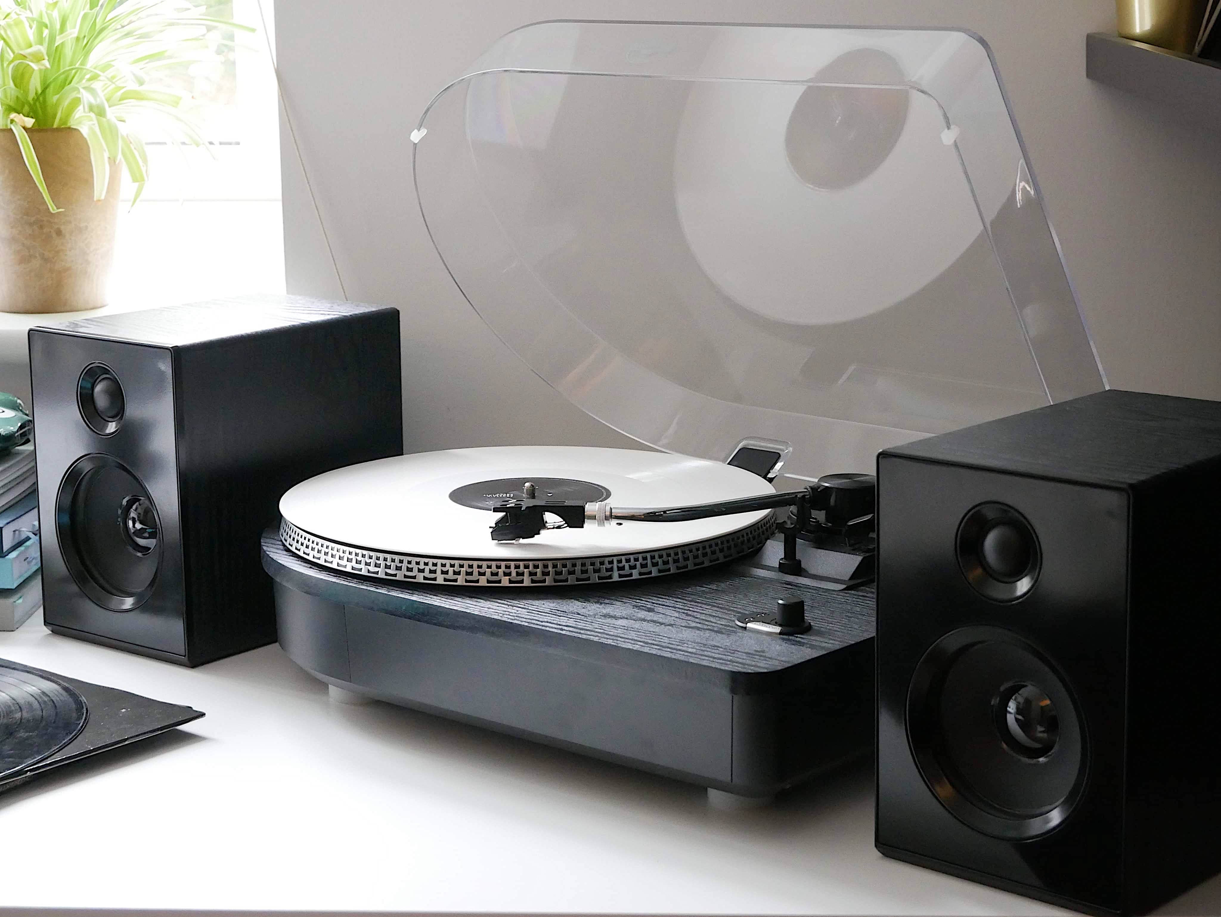 Camden Luxury Vinyl Record Player with Bluetooth