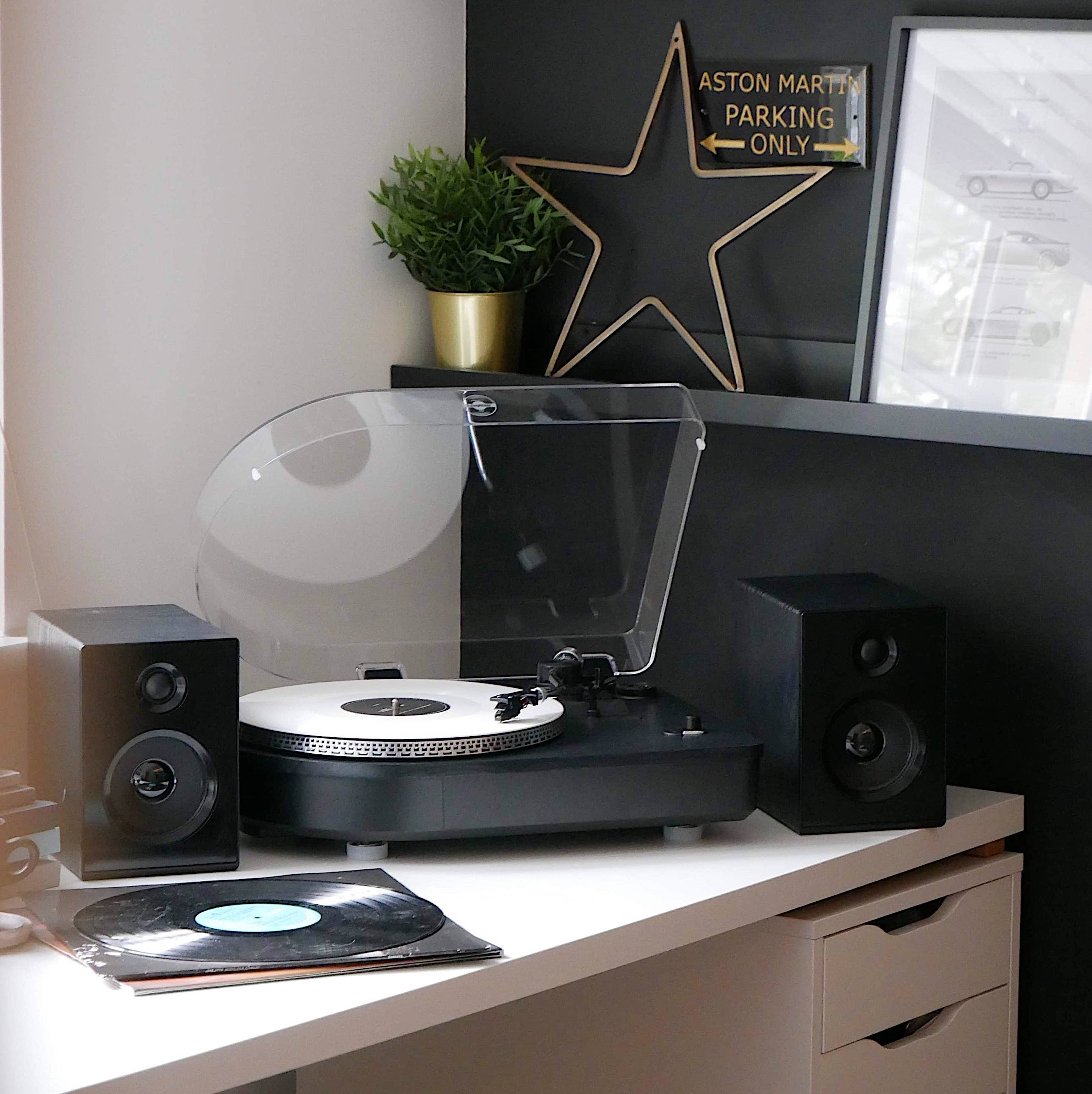 Camden Luxury Vinyl Record Player with Bluetooth