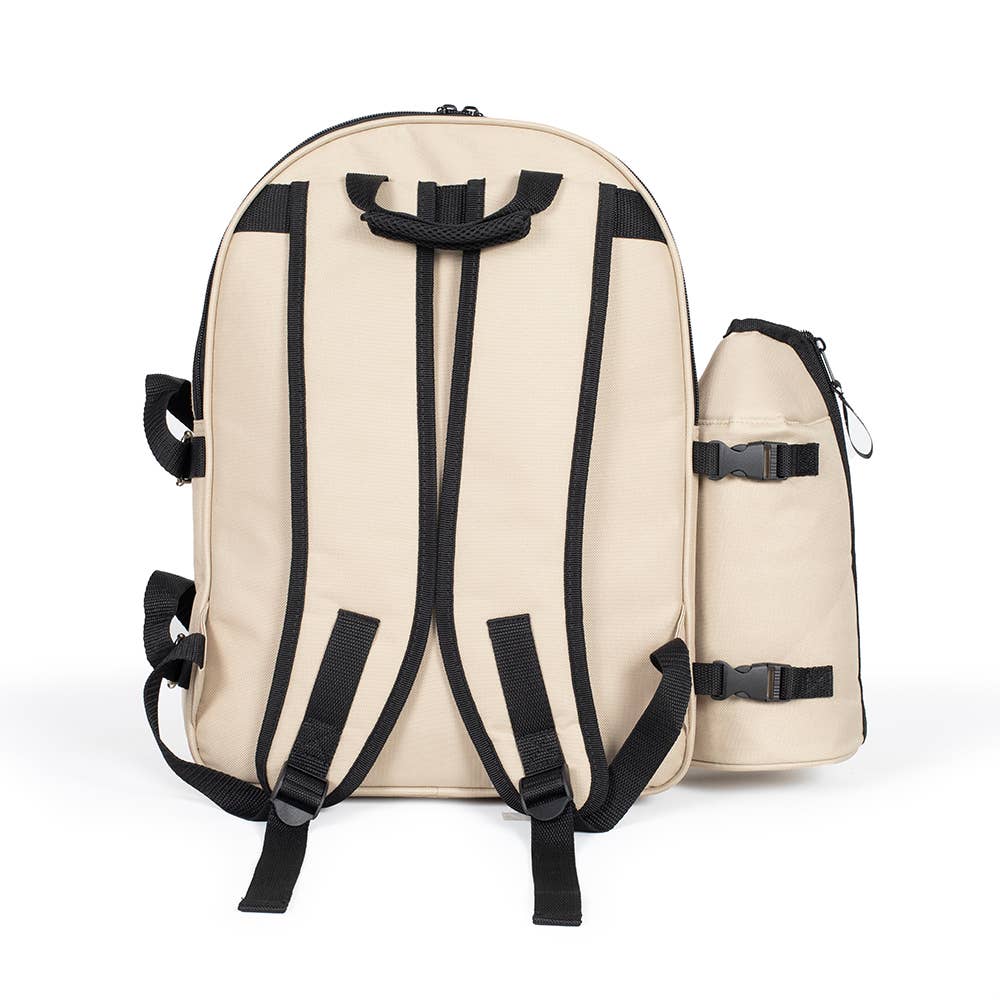 Beige backpack with accessories for 4 persons
