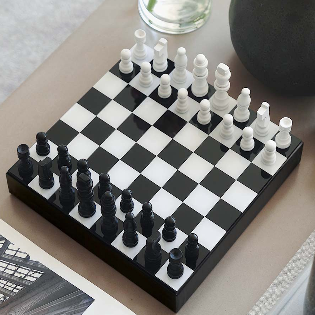 Printworks The Art of Chess Play and display, a great game for all to enjoy and in a stylish package