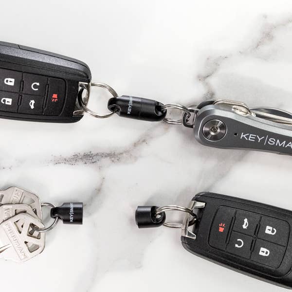 Magnetic Quick Connect Keychain Accessory