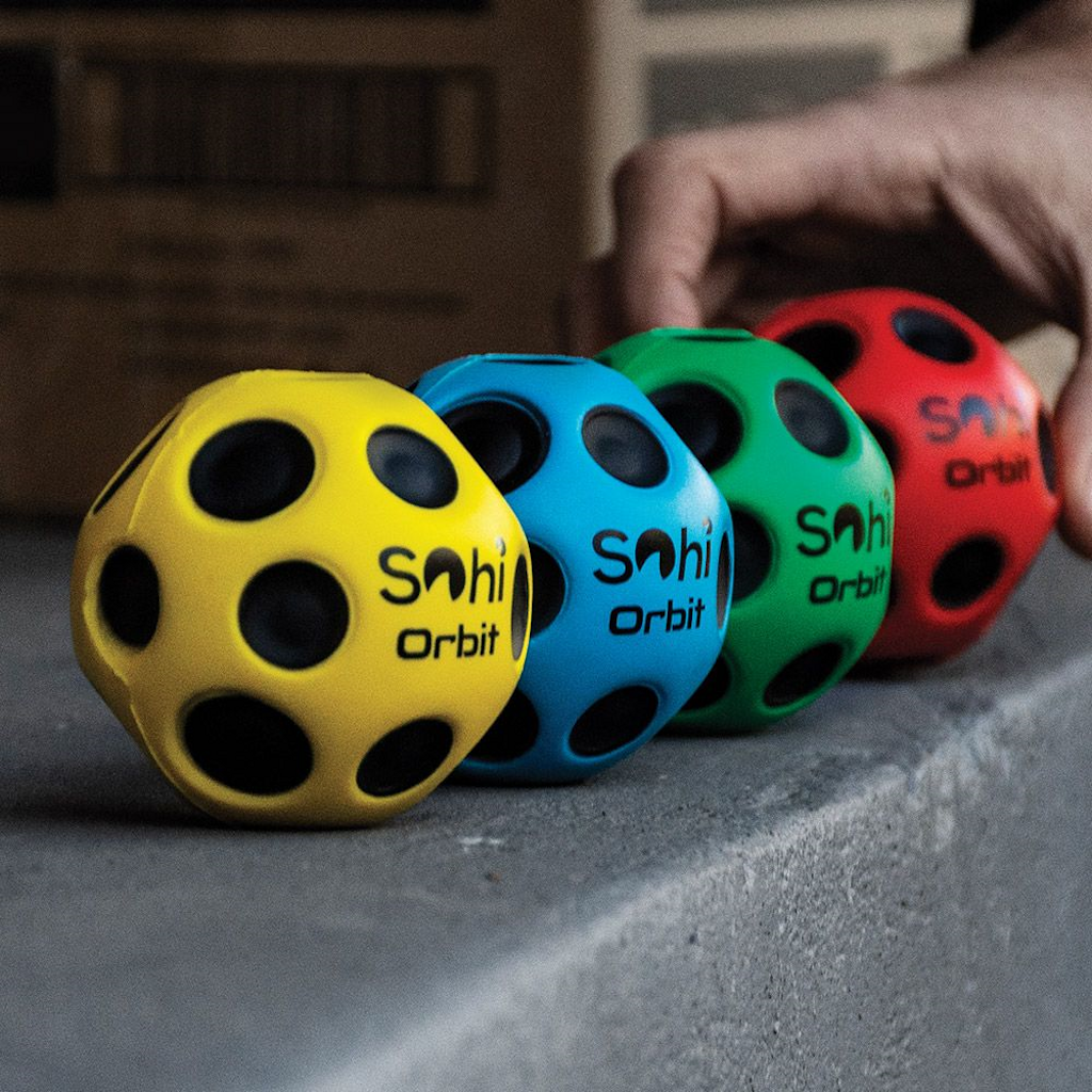 SOhi Orbit Ball - B Cool 2